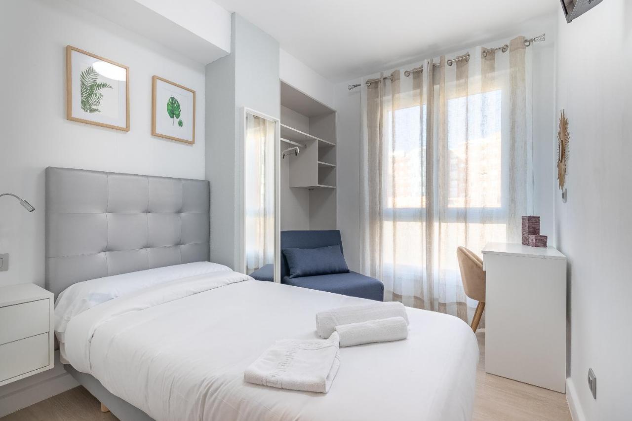 Cruces Metro Rooms Barakaldo Esterno foto